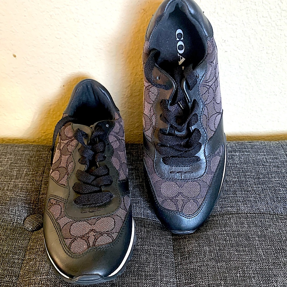 Brand new coach sneakers size 6